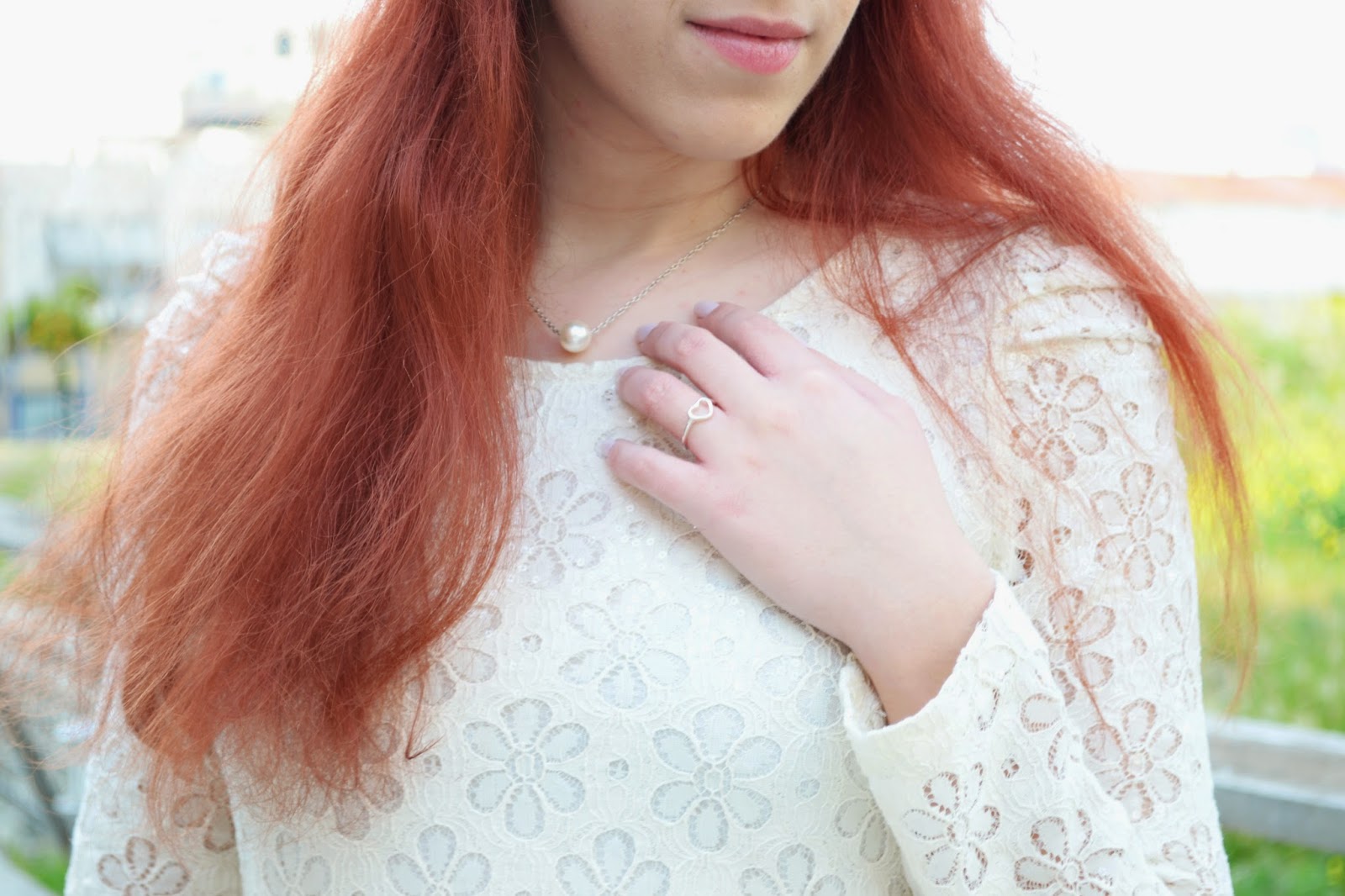 Anna ,Keni,redhead, spotlights on the redhead,fashion,model,blogger, oasap, dress, white, lace, rings and tings, pearl, necklace, heart, ring, spring, review,outfit,zara, shoes,
