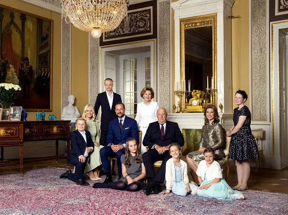 Prince Sverre Magnus, Crown Princess Mette-Marit, Marius Borg Høiby, Crown Princess Haakon, Princess Ingrid Alexandra, Queen Sonja, King Harald, Leah Isadora Behn, Princess Märtha Louise, Emma Tallulah Behn and Maud Angelica Behn