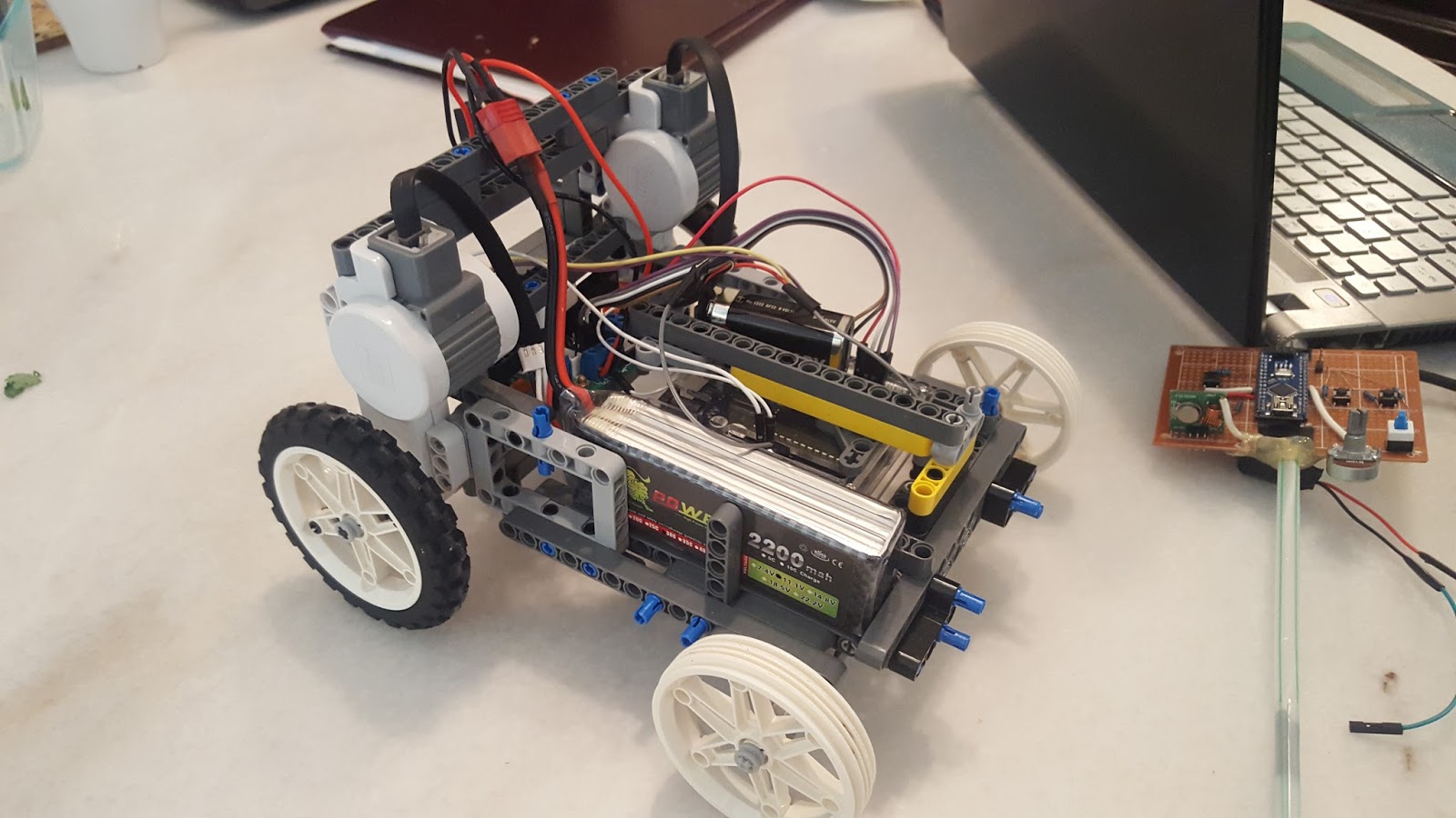 Joshua's Robotics projects: Lego Arduino RC car