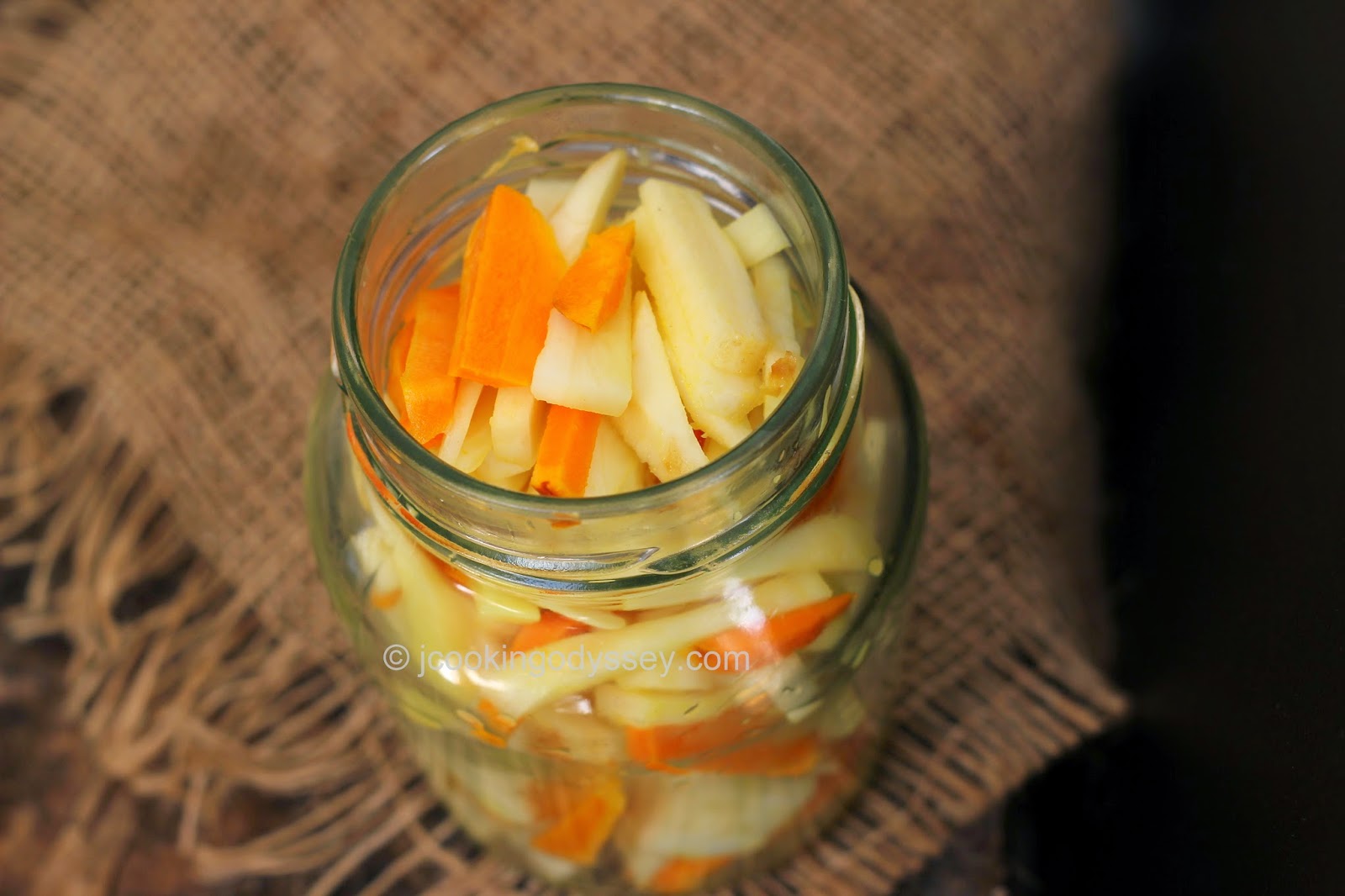 Instant Zero Oil Fresh Turmeric Pickle Lili Haldi nu Athanu Jagruti