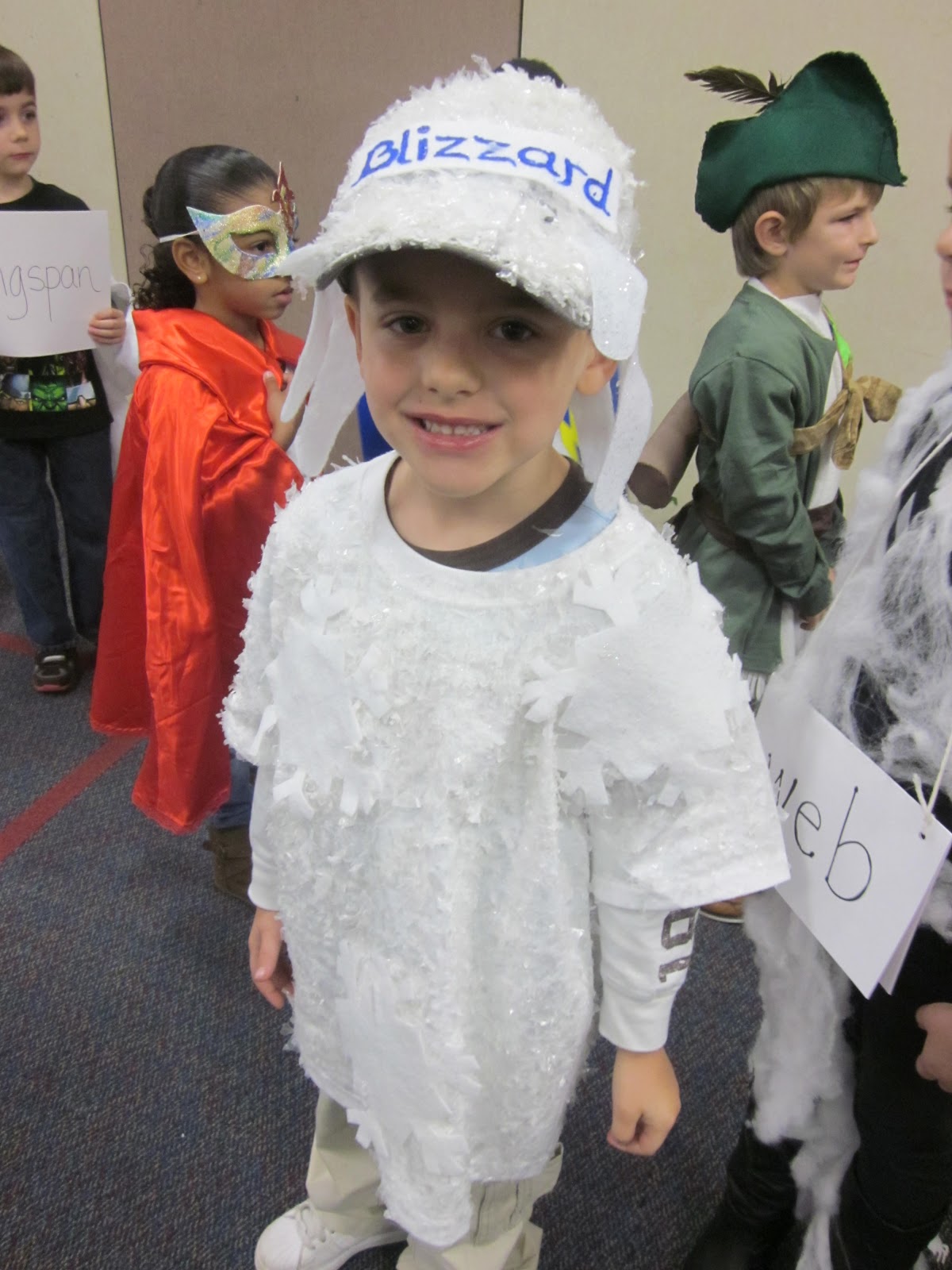 4th Grade's a Hoot: Vocabulary Parade = Fun!