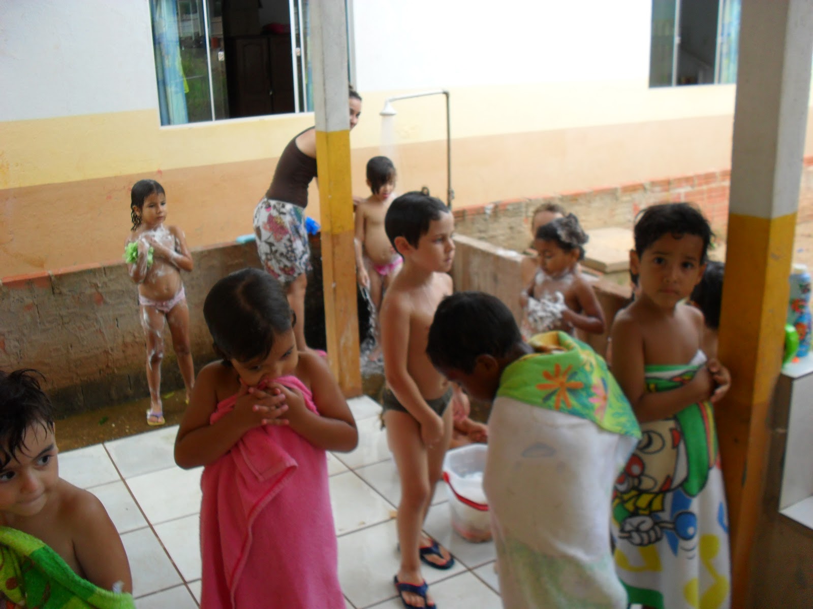 FERNANDA DOS PASSOS em CRIATIVIDADE E LAZER ÚLTIMO BANHO DA TURMA 3C