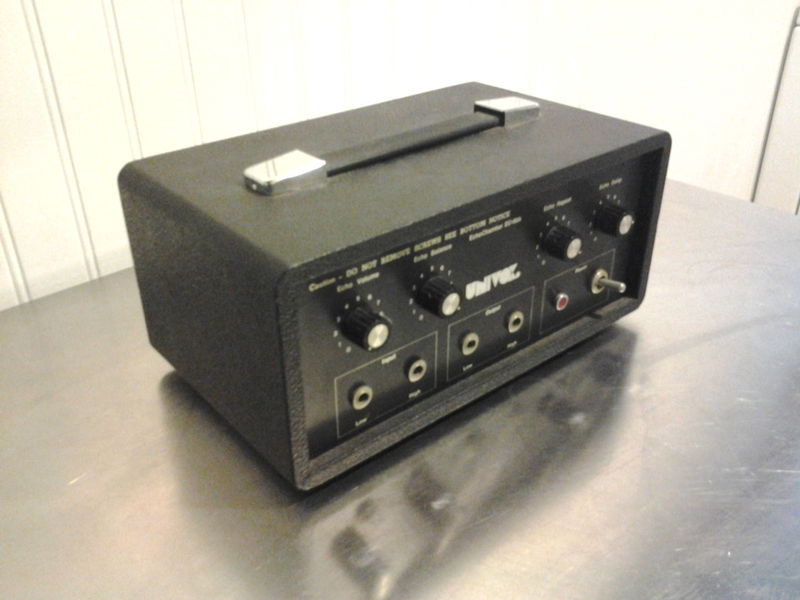 Canadian Vintage Guitar Hunt Vintage 70's UNIVOX Tape Echo