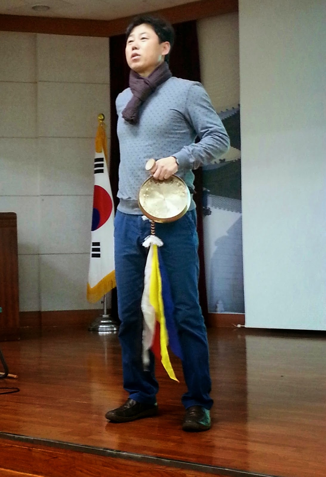 The Adventures of ChrisMichRob in Korea: An Afternoon of Pansori