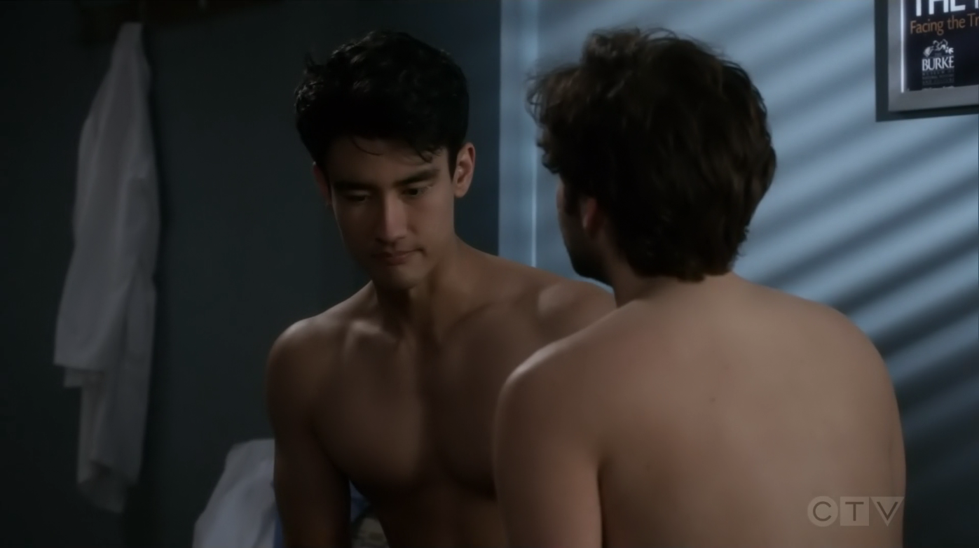 Alex Landi & Jake Borelli on Grey's Anatomy (2019) .