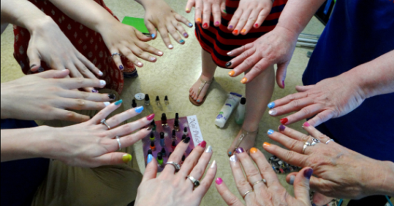 Amber's Craft a Week Blog: Nail Polish Roulette Slumber Party Game