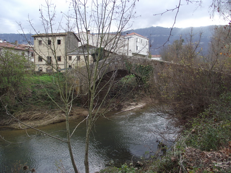 POR LA MONTAÑA ALAVESA TRAS LA LEYENDA DE ARALAR