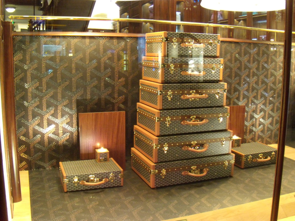 Musings of a Goyard Enthusiast 233 rue SaintHonoré