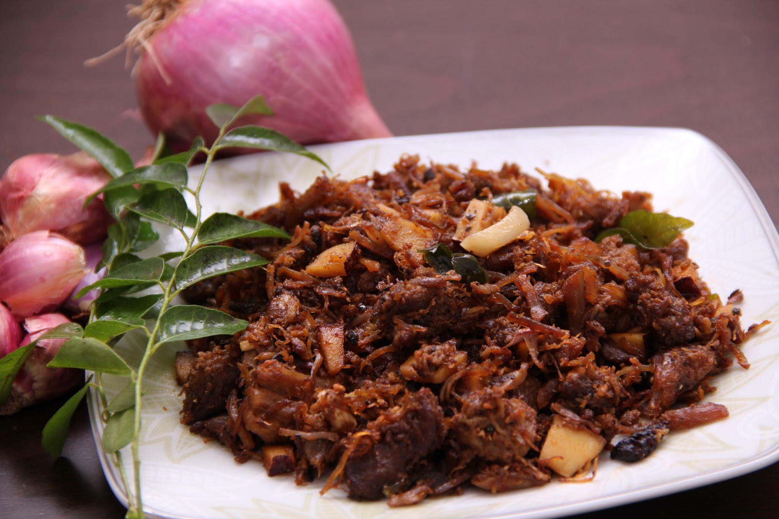 Sini's Menu.....The Kitchenmagic..... Beef Ularthiyathu / Beef Raoast