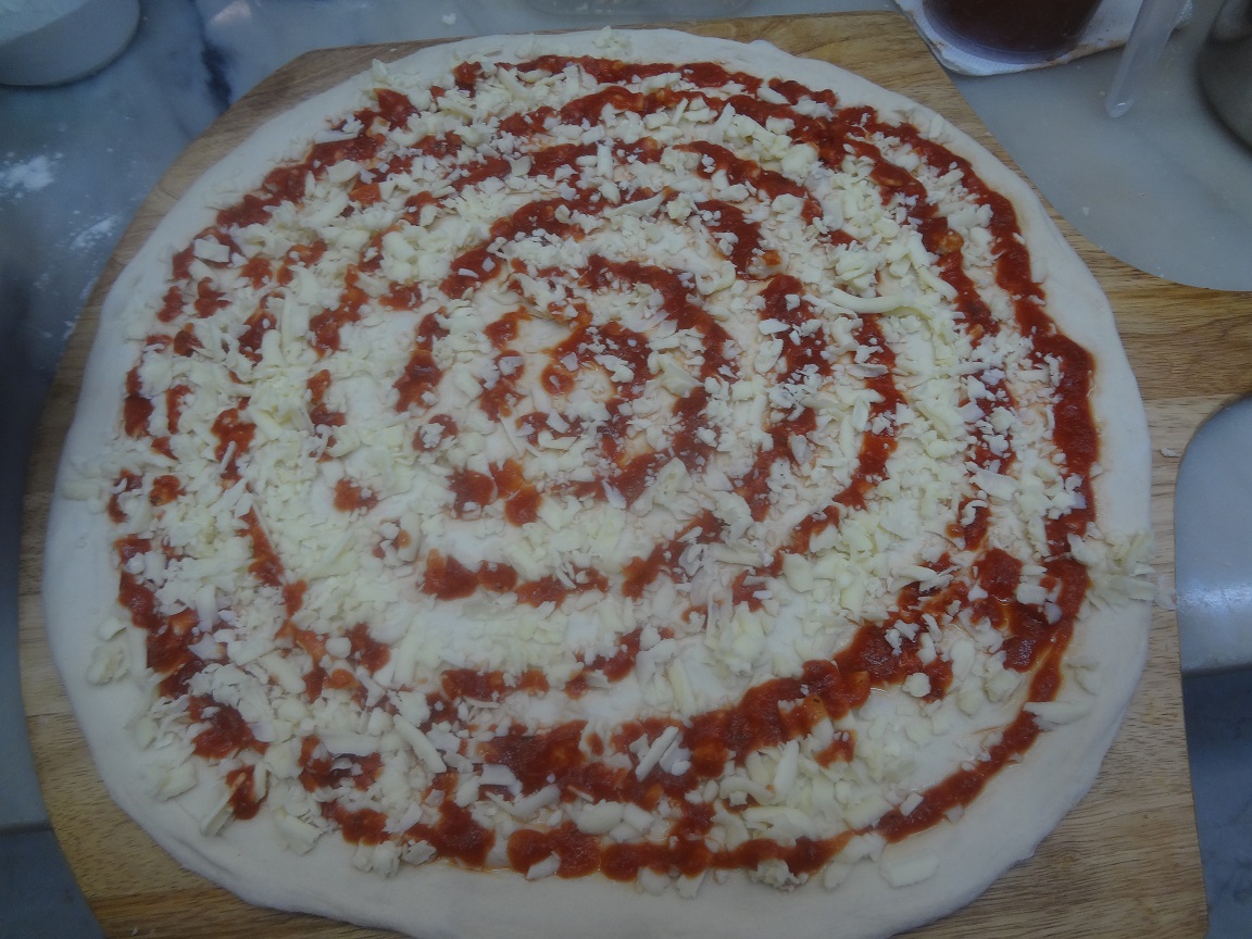 Learning Knowledge to Make Pizza Another Experiment using Sprite in a