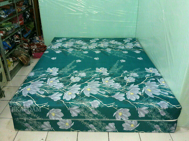 Kasur inoac motif bunga alya tosca ijo pupus Kasur inoac motif bunga alya tosca ijo pupus