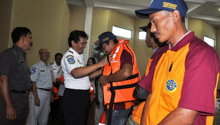 Sosialisasi Keselamatan Wisatawan untuk Operator Kapal Danau Beratan