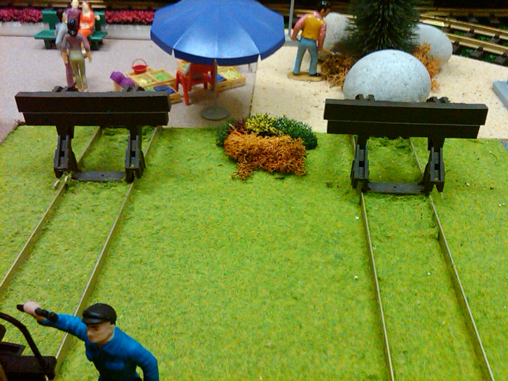 Garden Train G Scale Train Spur G Train Jardin Train G échelle Tren Escala G Treno