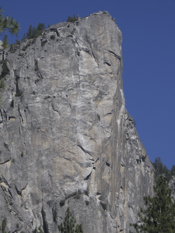 URBONETI: YOSEMITE. THE PROW AL WASHINGTON COLUMN