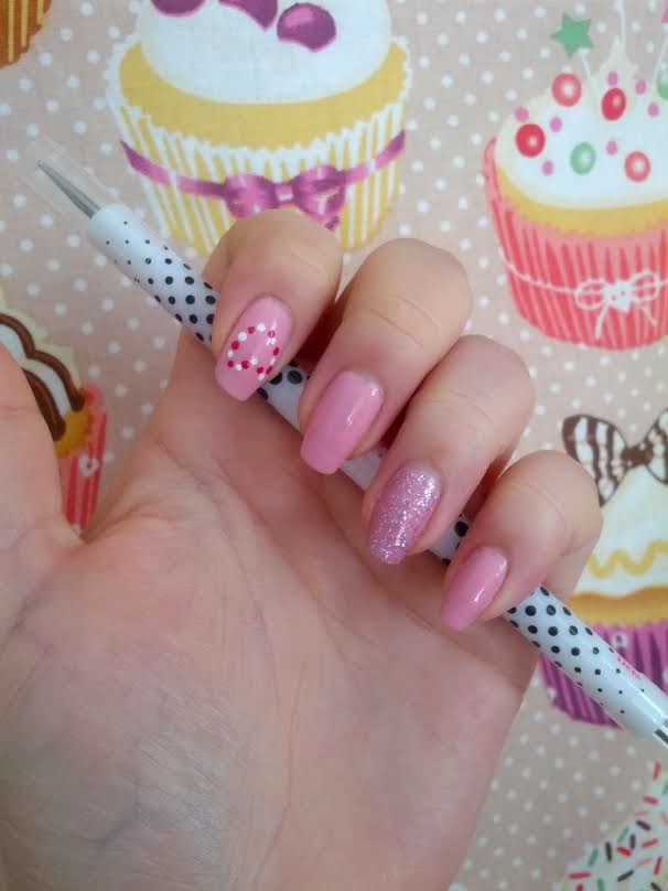 Nail art st Valentin avec Bourjois Nail art st Valentin avec Bourjois