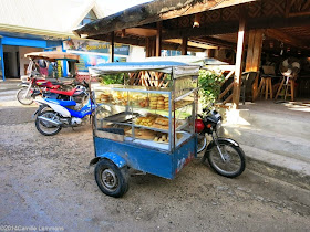 The bread motorbike in Panagsama Beach