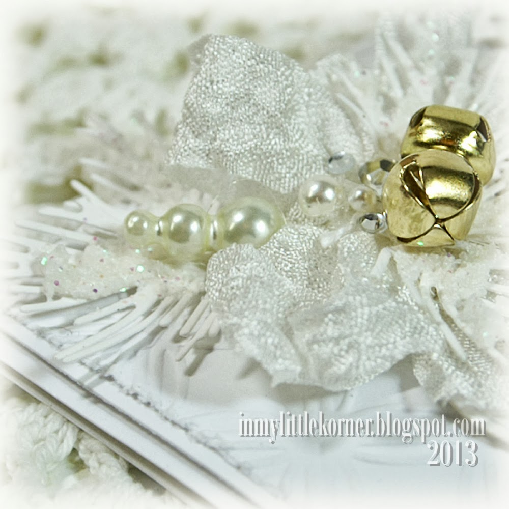 In My Little Korner White Christmas...