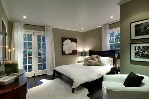 The Best Paint Colors For A Small Es Luck Interior Paint Color For Small Room
