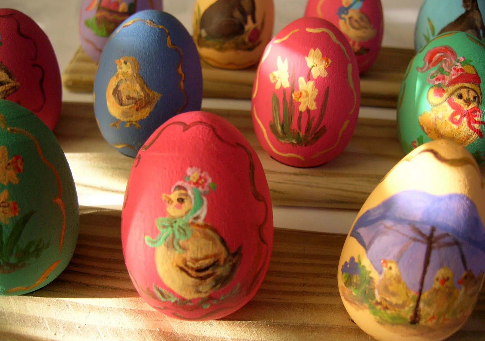 Donna's Art at Mourning Dove Cottage Hand painted eggs