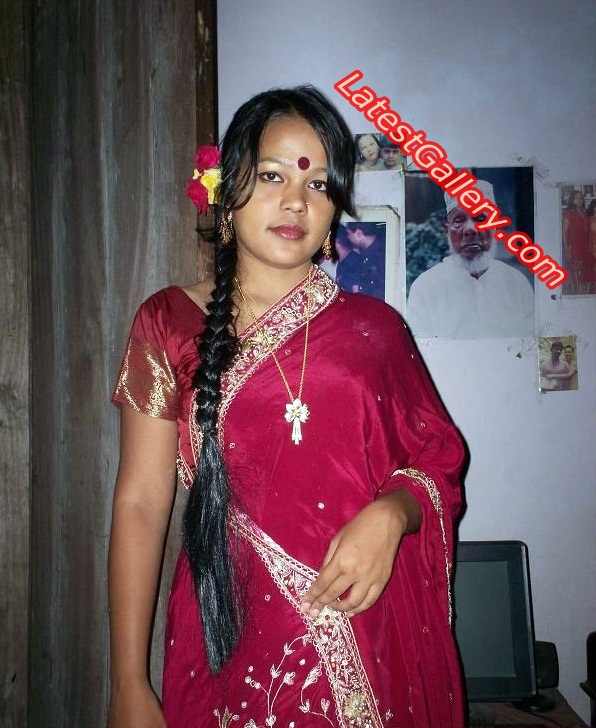Sany Leon Porn Tube Bihar Aunty Sari Strip Blouse Removing Housewife