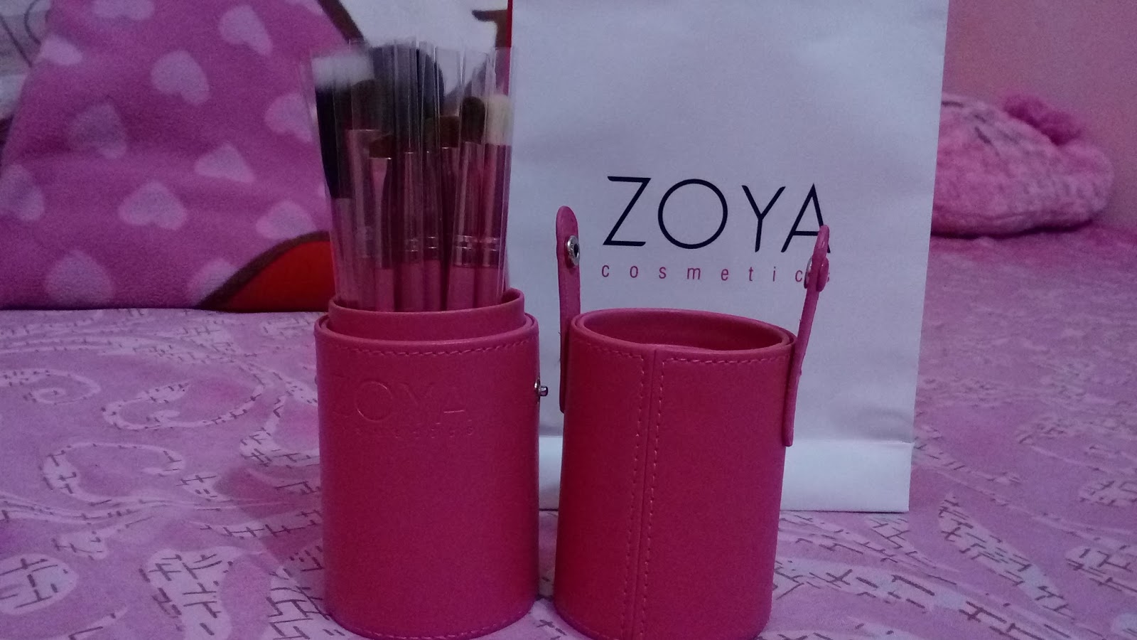 BeautyReview Zoya Makeup Brushes Review