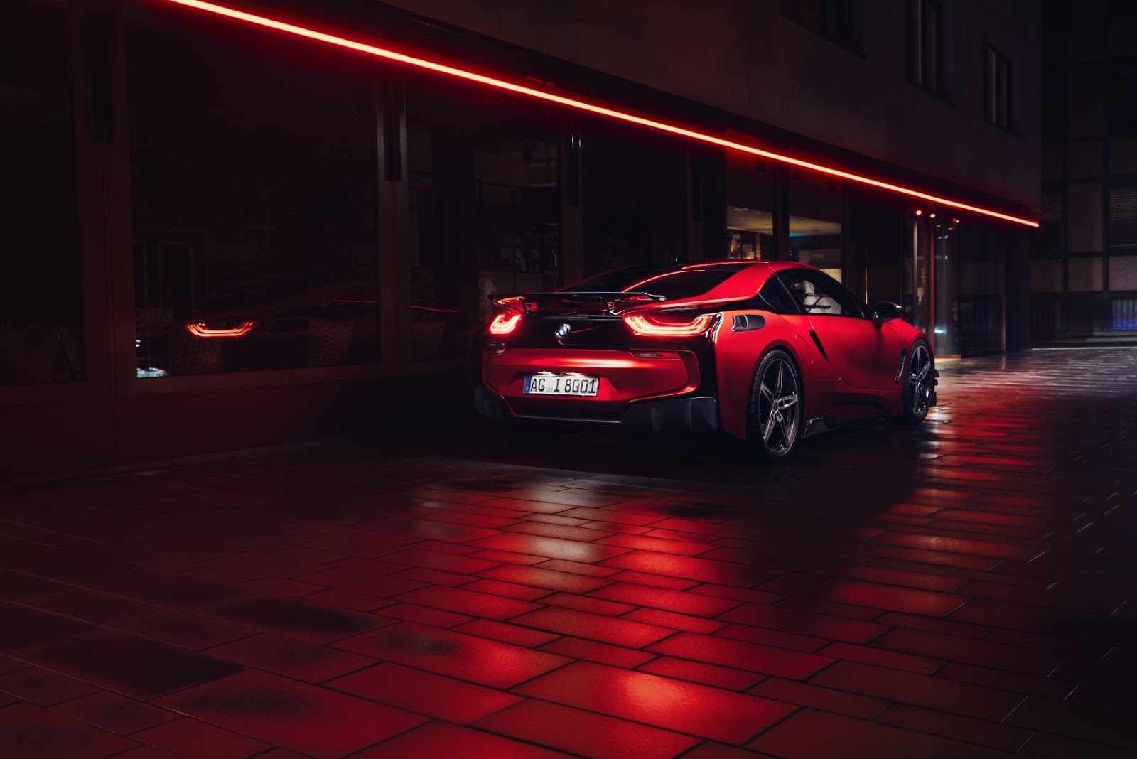 BMW%2Bi8%2Bby%2BAC%2BSchnitzer%2Bdraussen%2Bhinten_72.jpeg