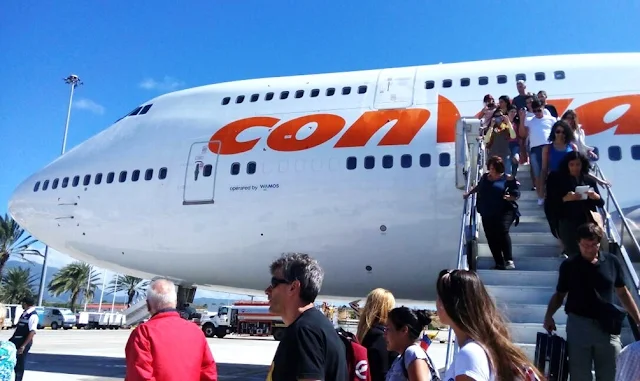 Más de 500 venezolanos retornan a su país por vuelo