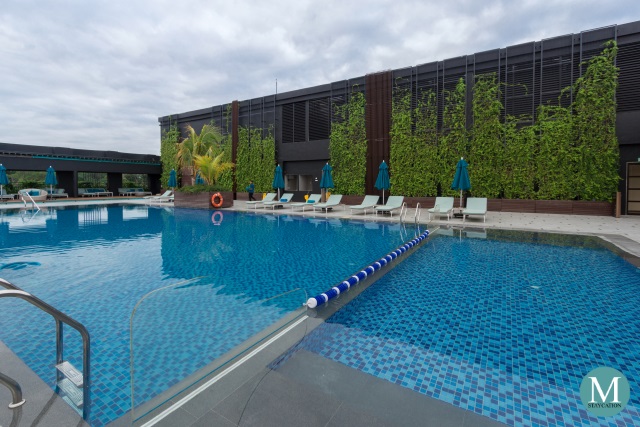swimming pool at Hilton Kota Kinabalu