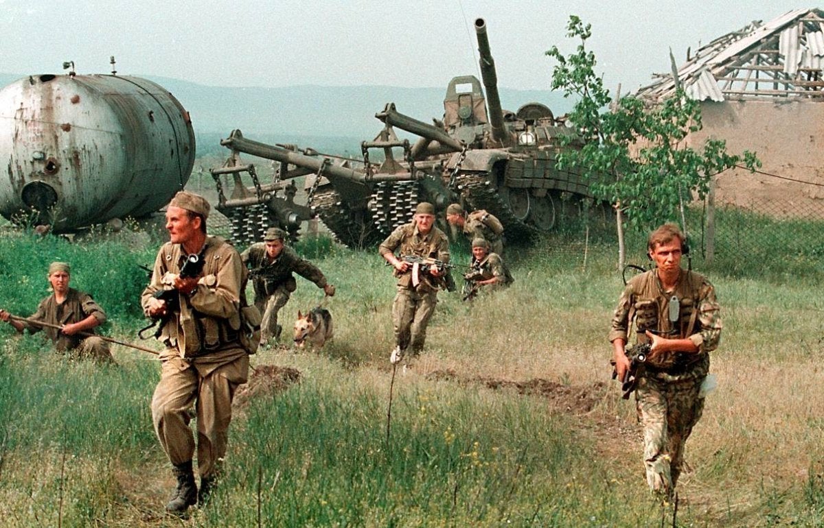 FDRA - Historia de la Defensa: Primera guerra chechena: La picadora de carne