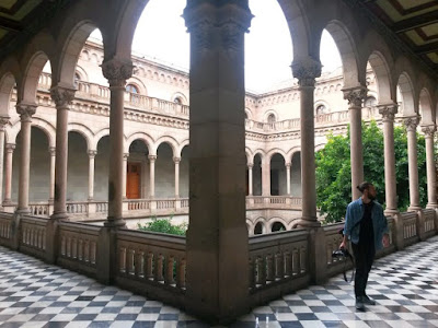 Claustro de la Universidad de Barcelona