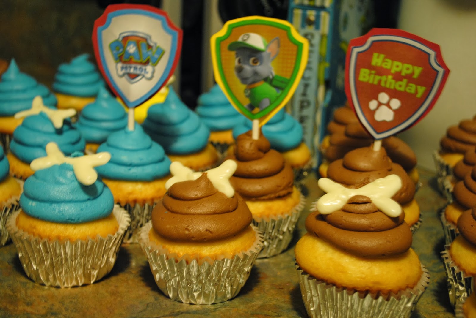 The Kroh's Nest: Paw Patrol Cupcakes