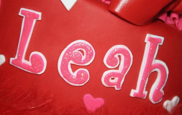 Cakes by Dusty: Happy Birthday Leah!