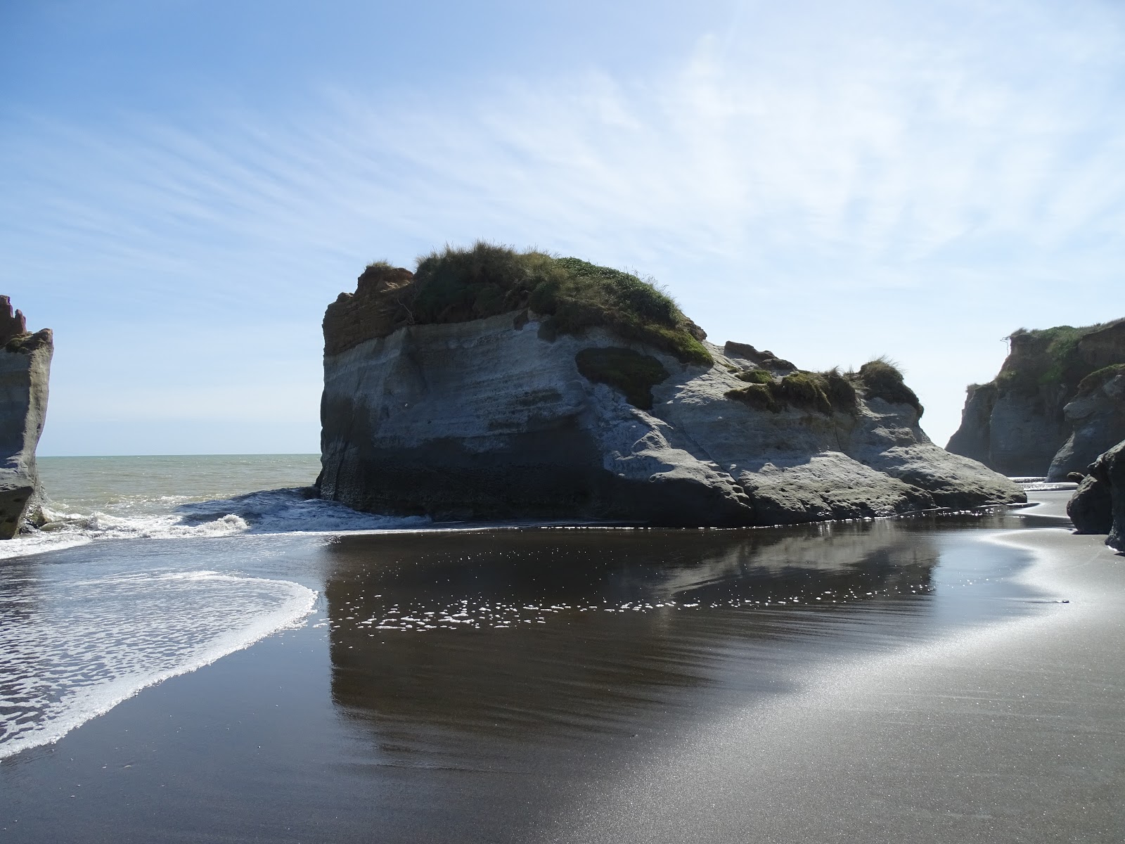 over the hill Waverley Beach