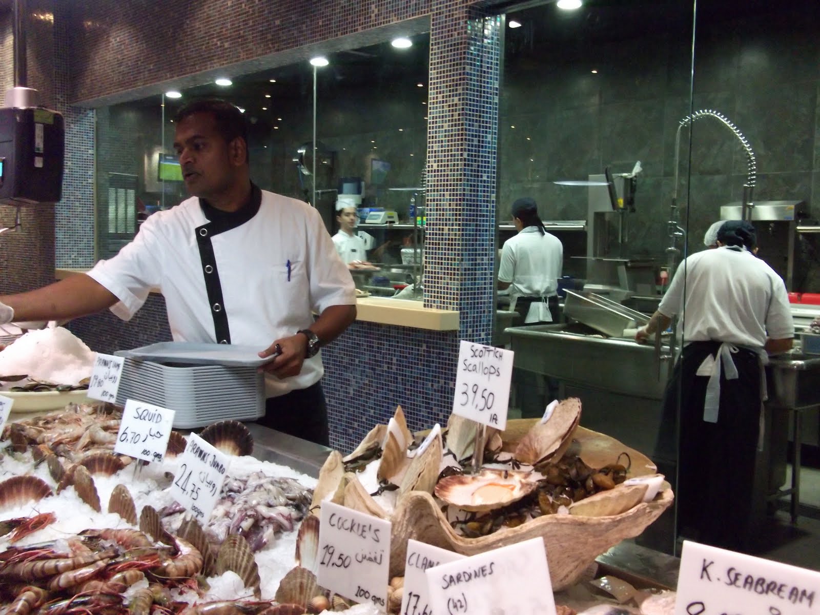 Qatar Culture Club L'wzaar Seafood Market McDonaldized or Not?