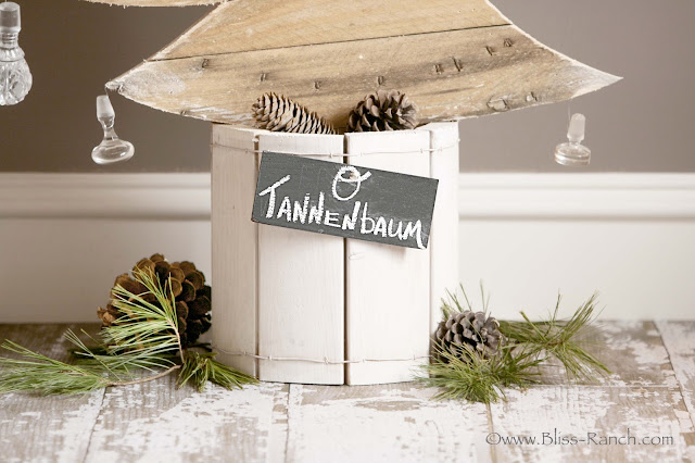 Wood Spool Christmas Tree Bliss-Ranch.com