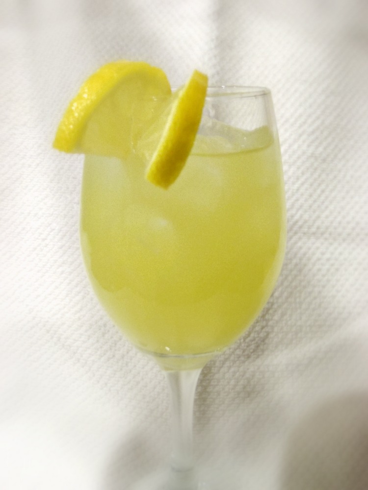 Aunt Peg's Recipe Box Pineapple Lemonade Punch