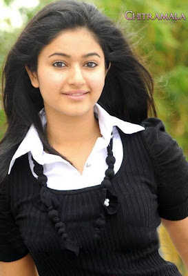 ACTRESS: poonam bajwa