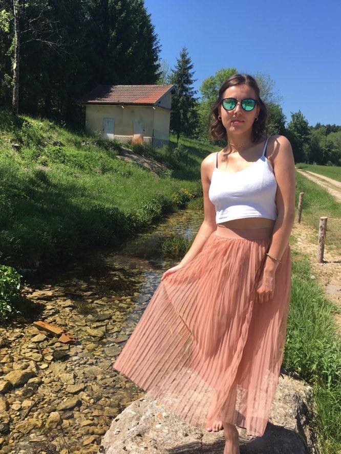 Une fille pas Parisienne: La jupe pliss?�e