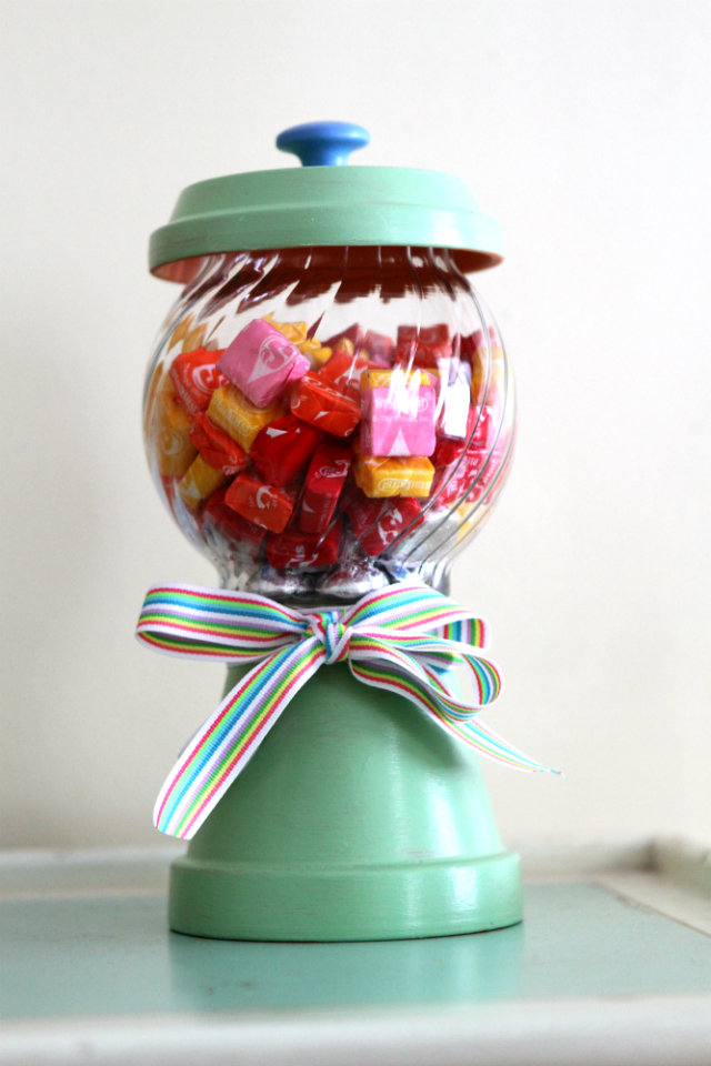 The Shades of Chronicles The Craft Room Gumball Machine Style