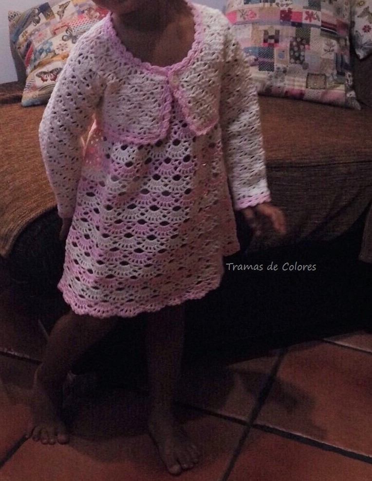 Tramas de Colores: Vestido de crochet para niña
