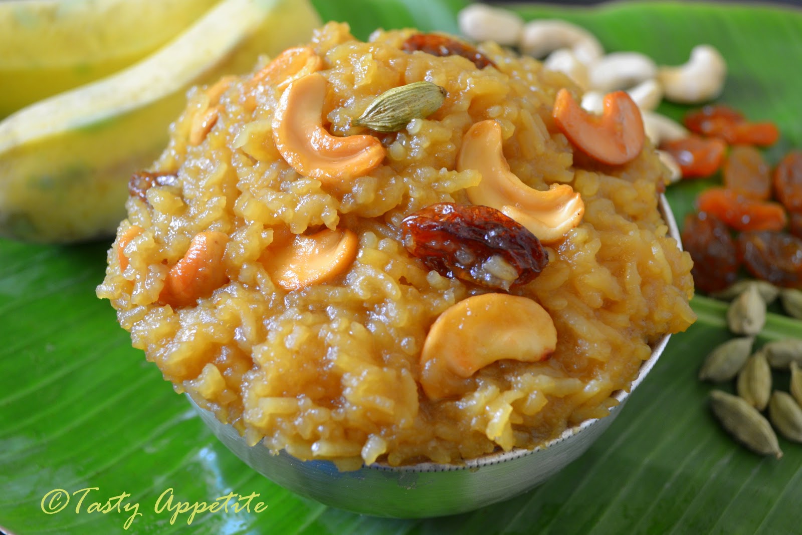 Sweet Pongal Recipe / Happy Pongal & Sankaranti / Chakkarai Pongal