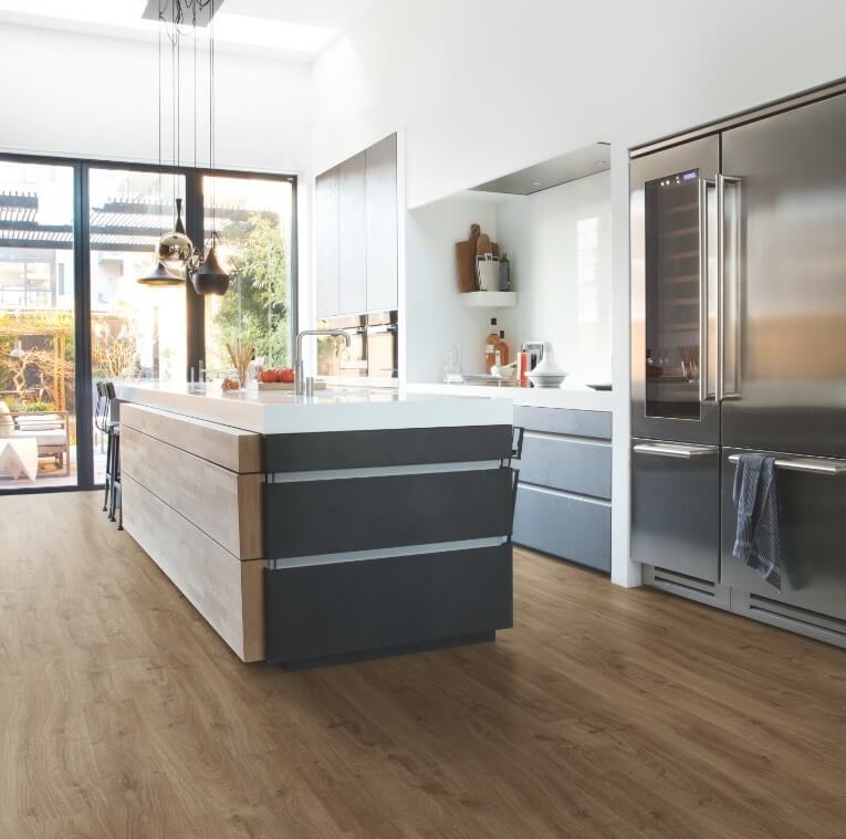 cocina-con-suelo-vinilo-quick step-6