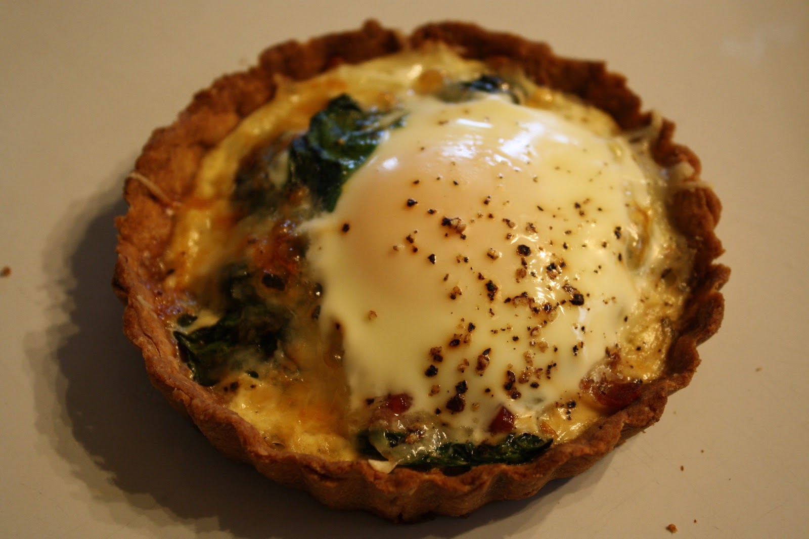 LactoseFree Girl Egg and Spinach Tarts, with Bacon and Cheese