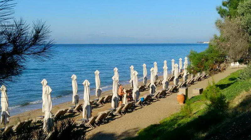 Пляж Неа-муданья, отель Ikos Oceania, Халкидики, Греция