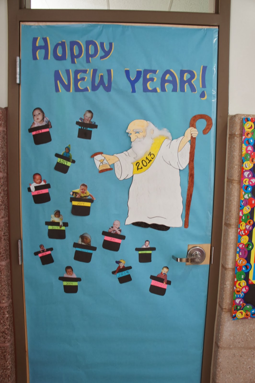 Kindergarten Kiosk: Christmas Classroom Doors
