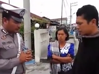Lucu x, Polisi ini sebelum menilang berdoa dulu: Ramoti ma bapak girsang on Tuhan Lucu x, Polisi ini sebelum menilang berdoa dulu: Ramoti ma bapak girsang on Tuhan