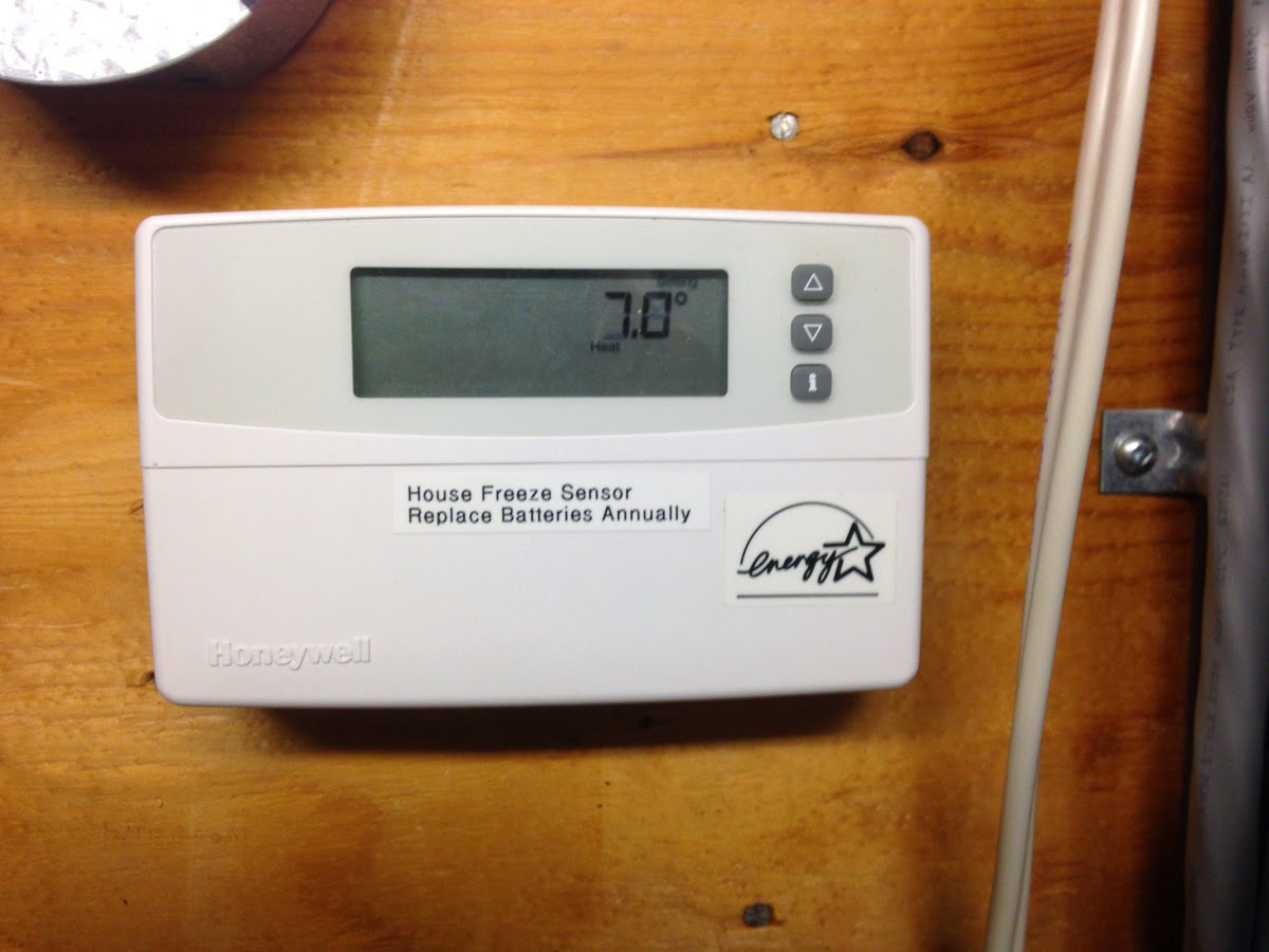 House Freeze Alarm / Furnace Failure Alarm / Pipe Freeze Alert Fight