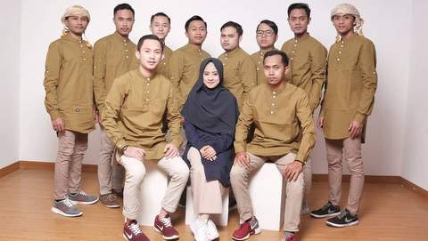 Lirik Lagu Tholama Asyku Ghoromi Dan Artinya El Mighwar Lirik Lagu Dunia