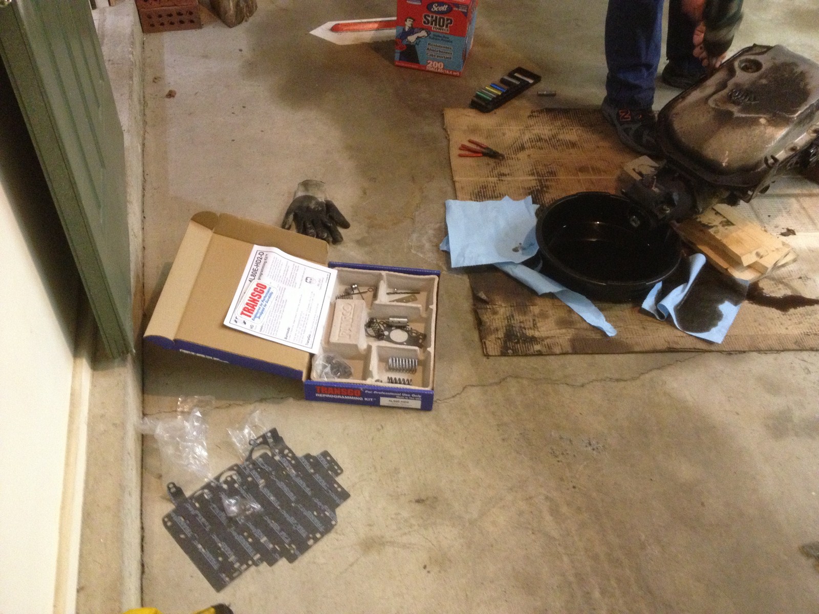 Sloppy Mechanics built the 4l80e in the middle of the night