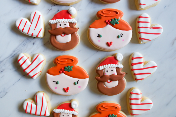 Newlywed Santa and Mrs. Claus Cookies ♥ bakeat350.net